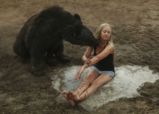 Cứu gấu con khỏi rạp xiếc, cô gái Nga tìm thấy bạn thân trọn đời - Ảnh 12.