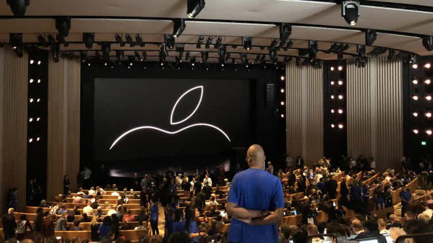  Cận cảnh Apple Park: Văn phòng đẹp nhất thế giới trị giá 5 tỷ USD, nơi tổ chức buổi ra mắt iPhone 13 đêm nay! - Ảnh 16.
