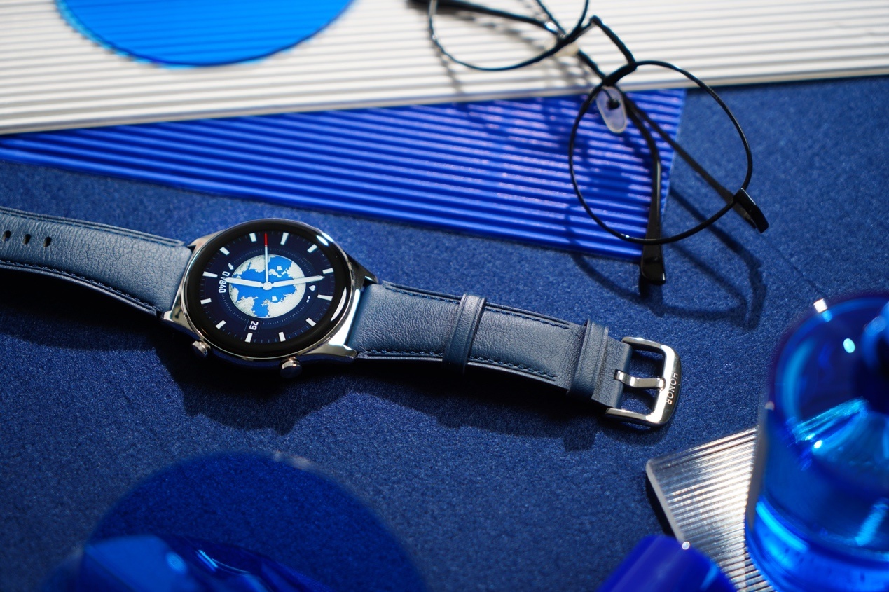 Honor Watch GS 3 launched: Stainless steel bezel, built-in GPS, 14-day battery, priced at only 4.6 million - Photo 2.