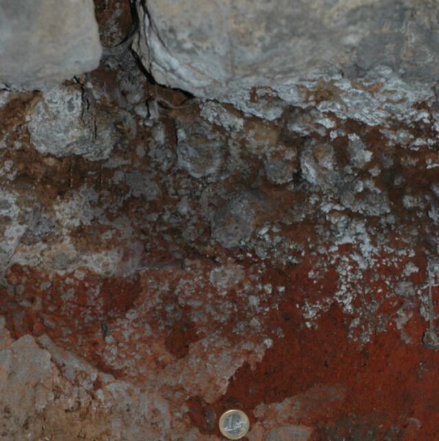 The noblewoman's crypt provides evidence explaining the durability of ancient Roman concrete - Photo 6.