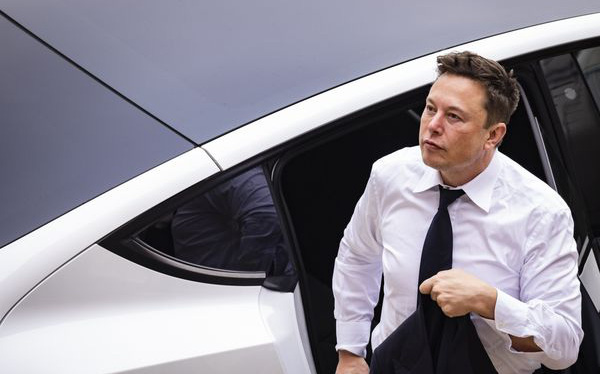 Mở đầu năm 2022, Elon Musk kiếm 30 tỷ USD/ngày - Ảnh 1.