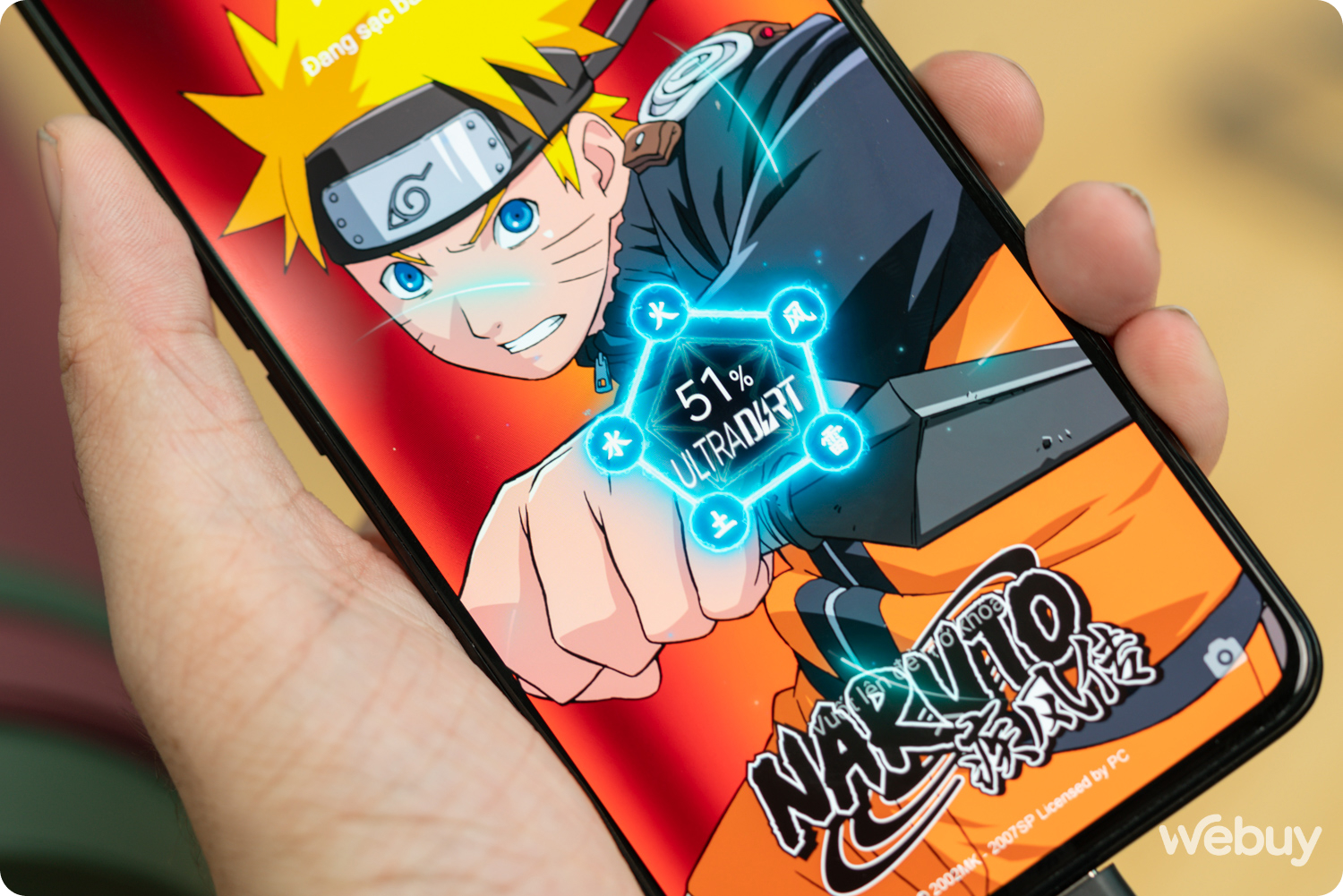 Đây là chiếc smartphone mà fan Naruto sẽ 'mê lên mê xuống' - Ảnh 21.