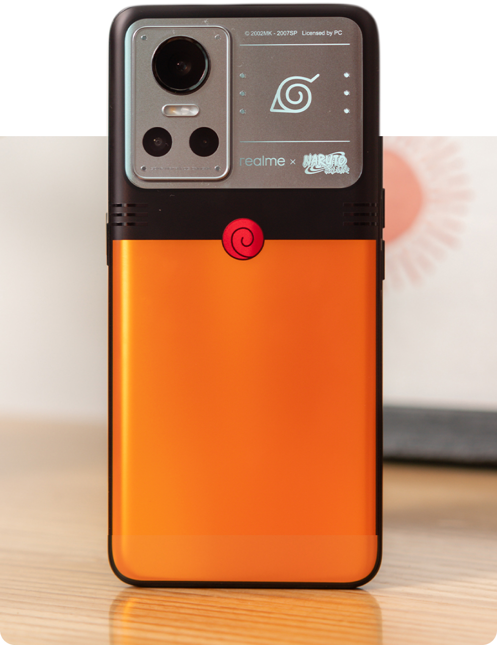 Đây là chiếc smartphone mà fan Naruto sẽ 'mê lên mê xuống' - Ảnh 25.