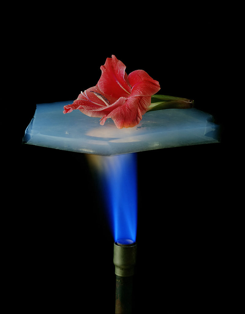 Aerogel, vật liệu có 99% là không khí nhưng lại 'cực kỳ mạnh'! - Ảnh 4.