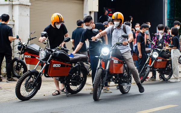 Startup xe máy điện Việt Nam Dat Bike gọi vốn thành công thêm 8 triệu USD - Ảnh 1.