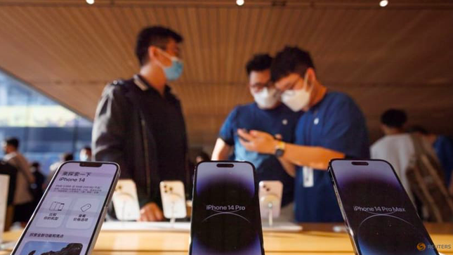 Apple cảnh báo nguy cơ chậm giao iPhone 14 vì gián đoạn ở Trung Quốc - Ảnh 1.