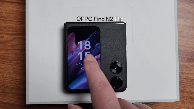 Ảnh thực tế OPPO Find N2 Flip: Đây là cách OPPO &quot;đối mặt&quot; Samsung! - Ảnh 6.