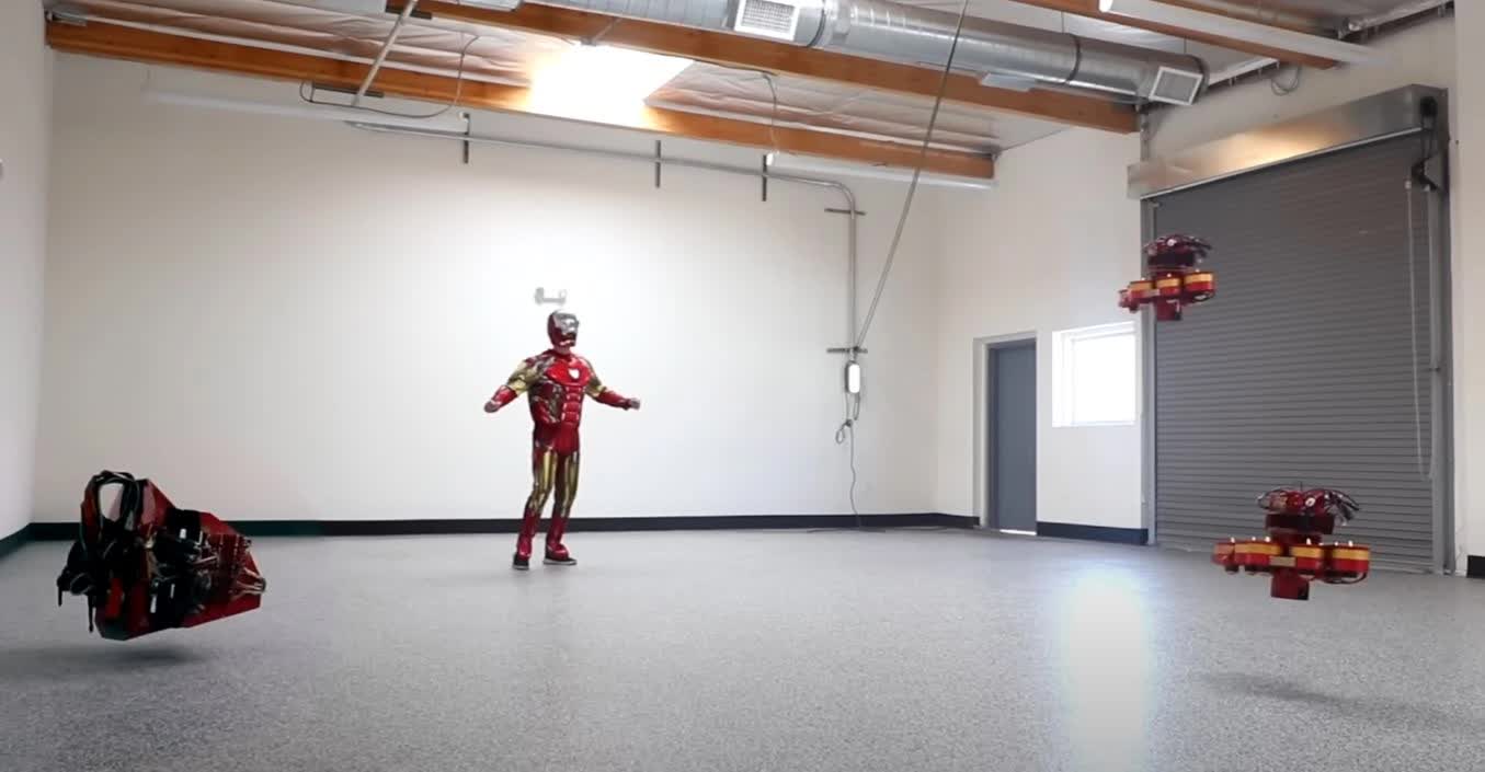 Bộ giáp Iron Man đời thực với khả năng tự động bay về phía người mặc giống hệt phim Marvel - Ảnh 2.