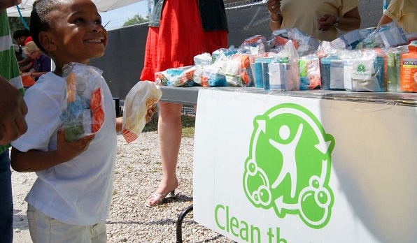 Clean the World: Tổ chức đặc biệt tái sinh hàng triệu cân xà phòng vứt đi từ các khách sạn khắp thế giới để cứu mạng người - Ảnh 4.