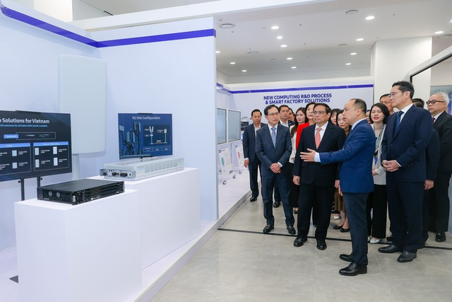 Thủ tướng đề nghị Samsung coi Việt Nam là cứ điểm quan trọng nhất, chiến lược toàn cầu - Ảnh 2.