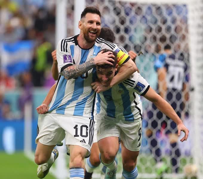 10 bức ảnh được yêu thích nhất Instagram năm 2022: Messi được gọi tên nhưng 'trùm cuối' mới quyền lực nhất! - Ảnh 8.