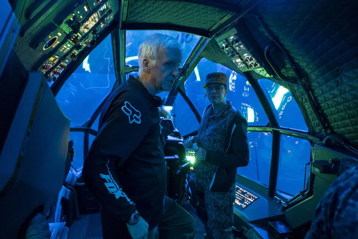 James Cameron từng hủy bỏ kịch bản mà ông tốn 1 năm xây dựng cho Avatar 2 - Ảnh 3.