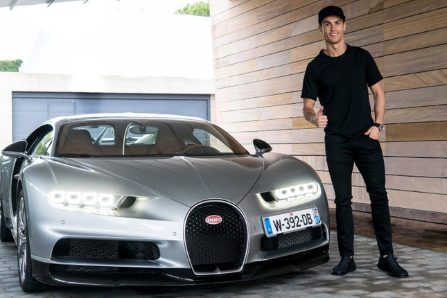 Messi, the 'tycoon' plays super cars in the world of players - Photo 3.