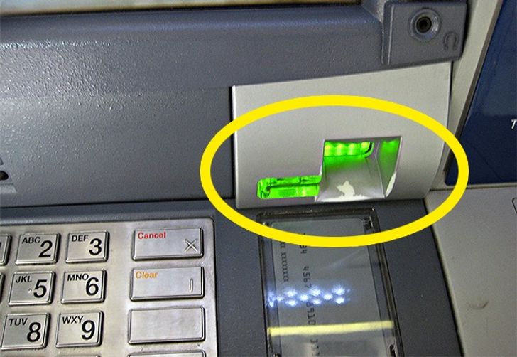 Muôn vàn cách hacker cướp tiền của bạn từ ATM và đây là cách nhận biết cây ATM có bị kẻ gian lợi dụng hay không? - Ảnh 7.