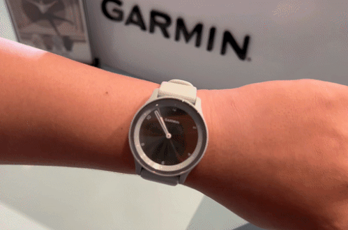 Garmin launches the Vivomove Sport Hybrid watch: classic analog combined with a modern twist, starting at 4.5 million VND - Photo 2.