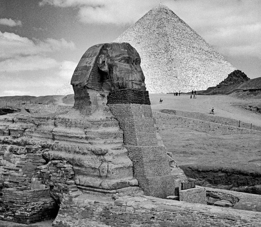 Samurai had been to Egypt and photos of the Sphinx over the years - Photo 10.