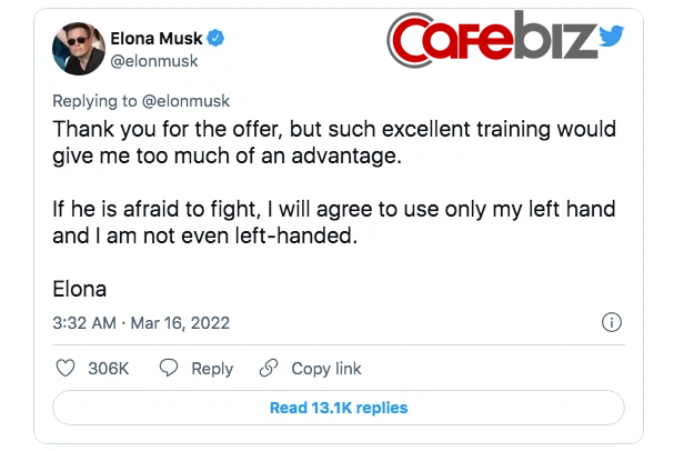 Elon Musk đổi tên thành ‘Elona Musk’ - Ảnh 1.