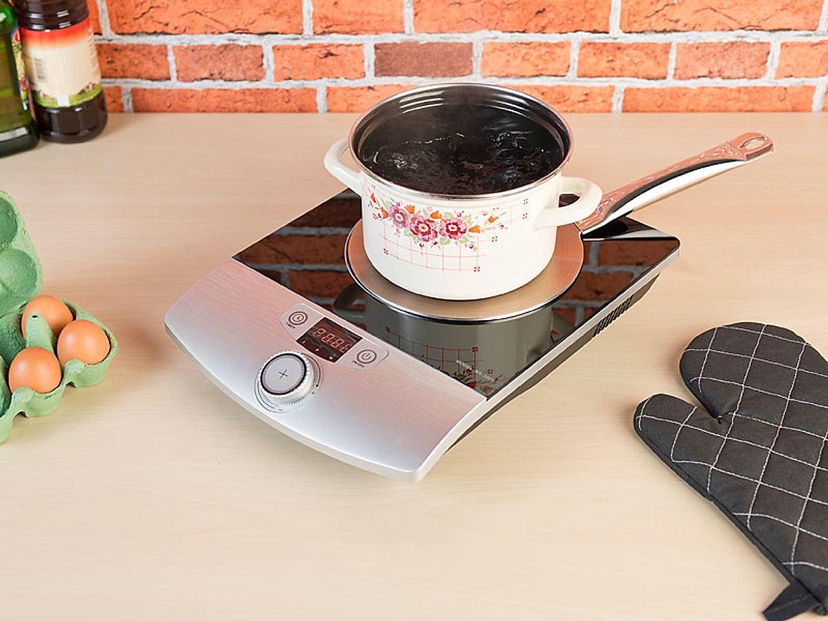 This smart accessory will help the induction cooktop 