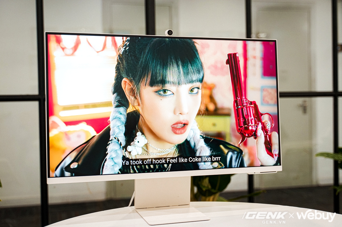 First impressions of Samsung Smart Monitor M8: Youthful design, high contrast 32