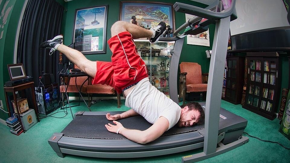 epic-gym-fail-treadmill.jpg