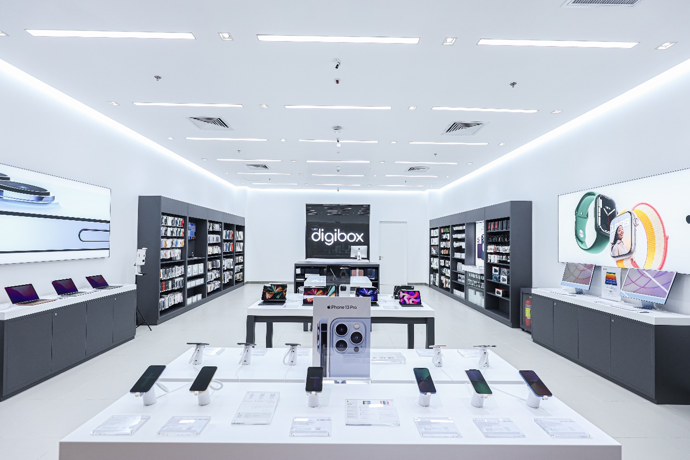 Digibox opens Apple Authorized Store with many incentives - Photo 1.
