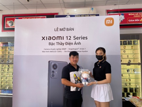 Xiaomi 12 Series mở bán trên toàn quốc, siêu phẩm đã đến tay người tiêu dùng [HOT]