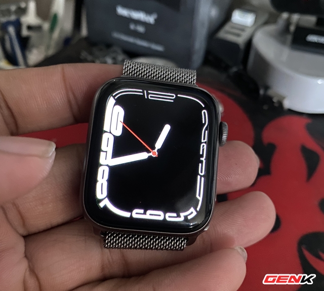 How to install the new Apple Watch Series 7 watch face for lower lines - Photo 1.