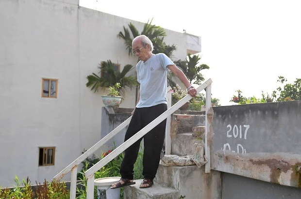   An 87-year-old man willing to play with a pond on the roof and grow vegetables and fish: Many people say I am reckless - Photo 10.