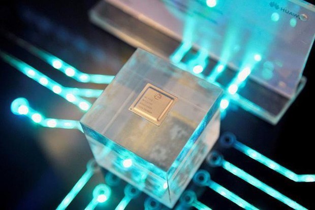 CEO Intel: Tình trạng thiếu hụt chip sẽ kéo dài đến năm 2024 - Ảnh 1.