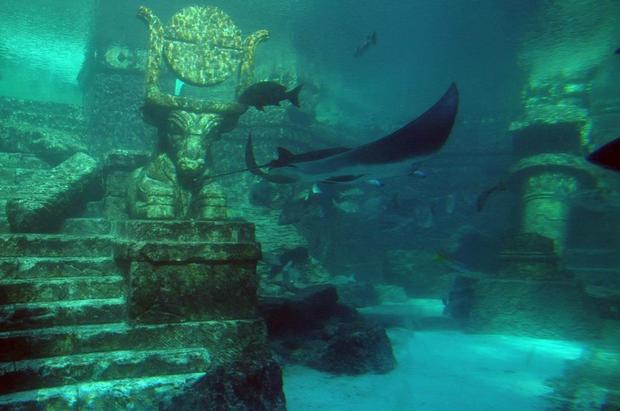   Discover the Oriental Atlantis: The ancient city is located deep under the lake, dating back 1300 years and the magnificent architecture makes many people get goosebumps - Photo 3.