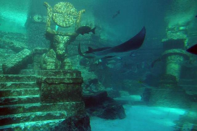     Khám phá Atlantis phương Đông: Thành phố cổ nằm sâu dưới lòng hồ có niên đại 1300 năm và kiến ​​trúc nguy nga khiến nhiều người nổi da gà - Ảnh 8.