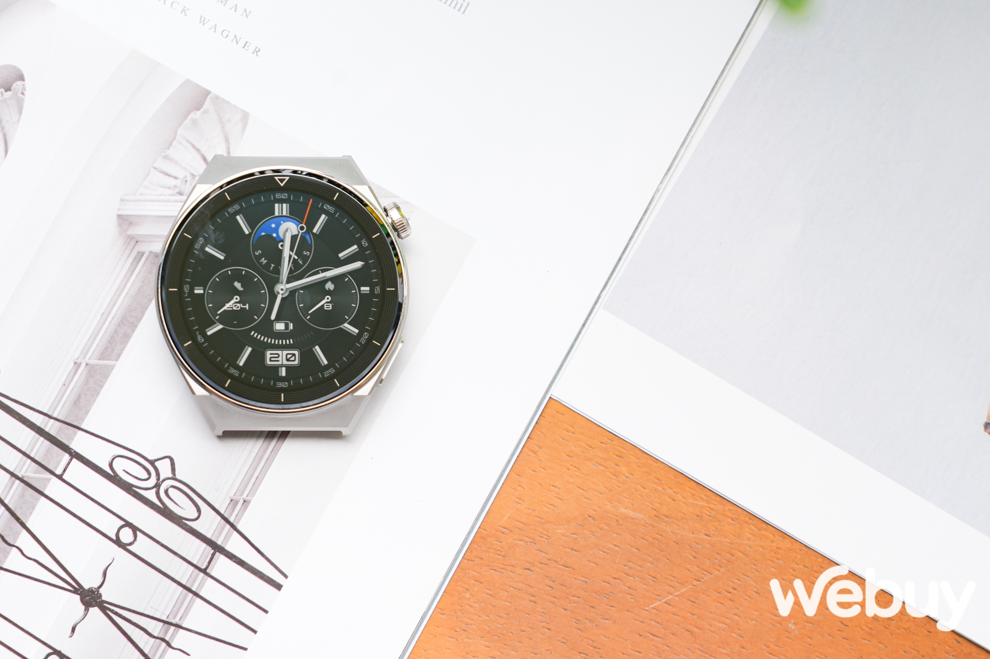 Quick experience Huawei Watch GT 3 Pro: Exquisite luxurious upgraded appearance, using all genuine materials, the battery is still very 