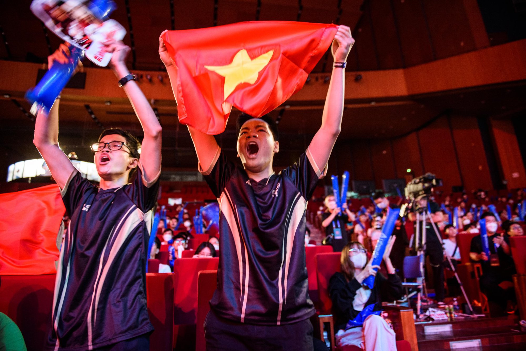 Opening the 31st SEA Games with fiery developments, the Vietnamese Union Army promised to divide the rankings with the Thais in the 