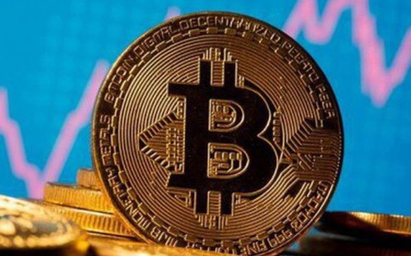 Bitcoin thủng mốc 29.000 USD, nhà đầu tư nhấp nhổm - Ảnh 1.