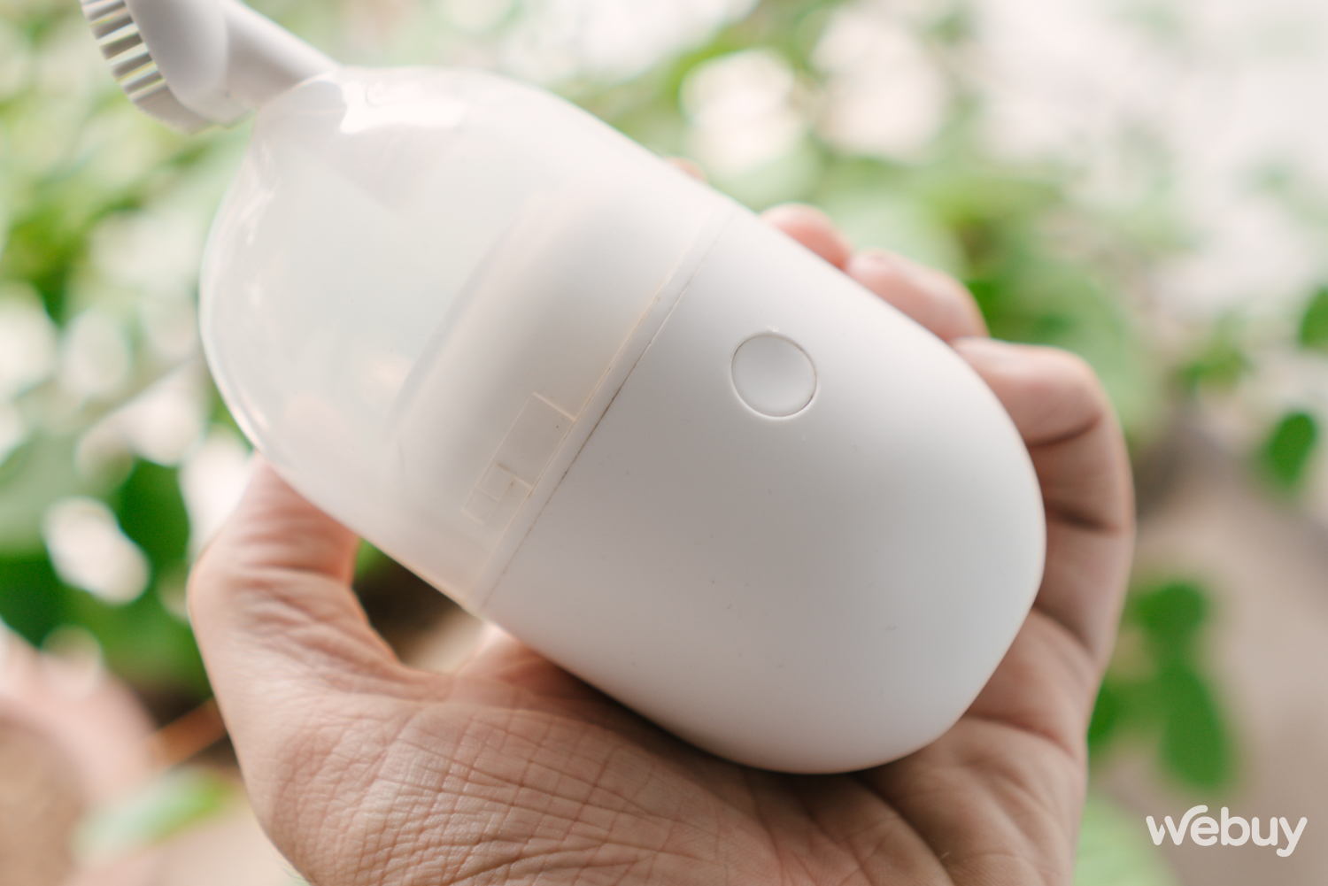 Đ&aacute;nh gi&aacute; m&aacute;y h&uacute;t bụi b&agrave;n mini: M&oacute;n đồ "tối quan trọng" với mọi set-up b&agrave;n? - Ảnh 3.