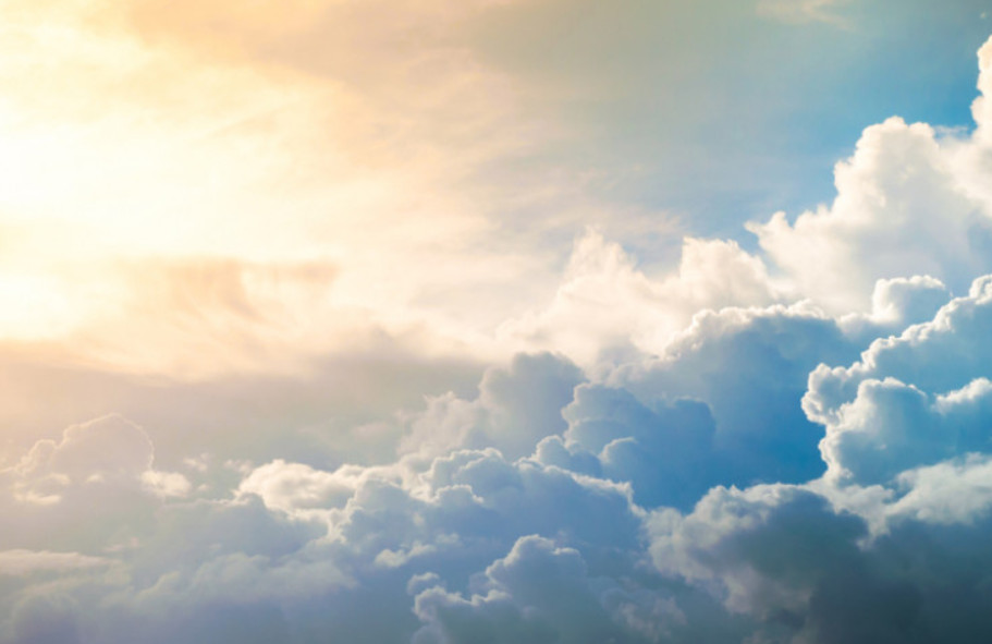 Bạn có biết rằng mây cũng có rất nhiều dạng và loại khác nhau không? Từ những đám mây cồn cào, đến những đám mây dày đặc hay những đám mây lơ lững trên trời, tất cả đều tạo nên một phong cảnh thiên nhiên đầy màu sắc. Hãy cùng xem ảnh các loại mây để hiểu thêm về những bí ẩn của loài đám mây nhé!
