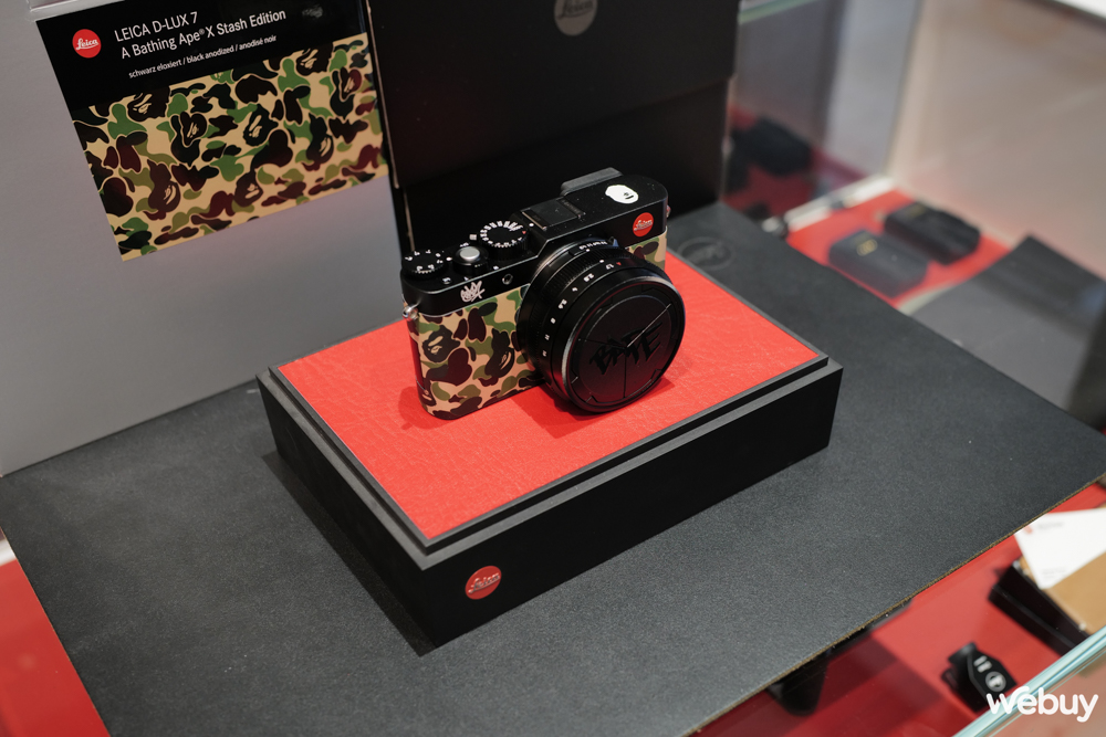 Trên tay Leica D-Lux 7 phiên bản đặc biệt &quot;A Bathing Ape x Stash&quot;: - Ảnh 1.