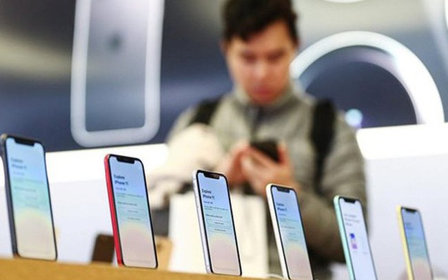 国際空港から密輸された iPhone 14 を検出してブロックします - 写真 1.