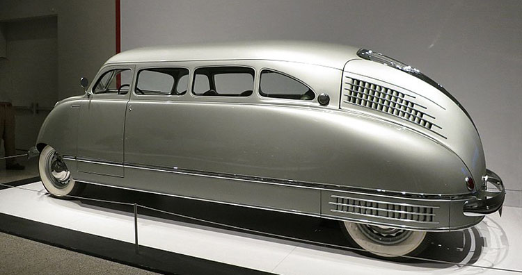 Những mẫu xe kỳ lạ nhất từng được con người thiết kế - Ảnh 5.