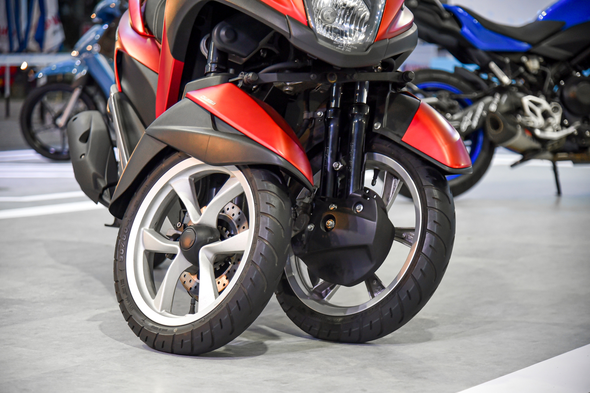 Bóc tách bộ đôi xe 3 bánh Yamaha độc đáo vừa về Việt Nam: Nhiều tính năng như trên ô tô - Ảnh 11.