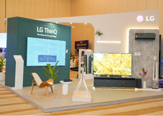 LG tiếp tục trình làng các sản phẩm nổi bật tại sự kiện Tech Awards 2022 - Ảnh 1.