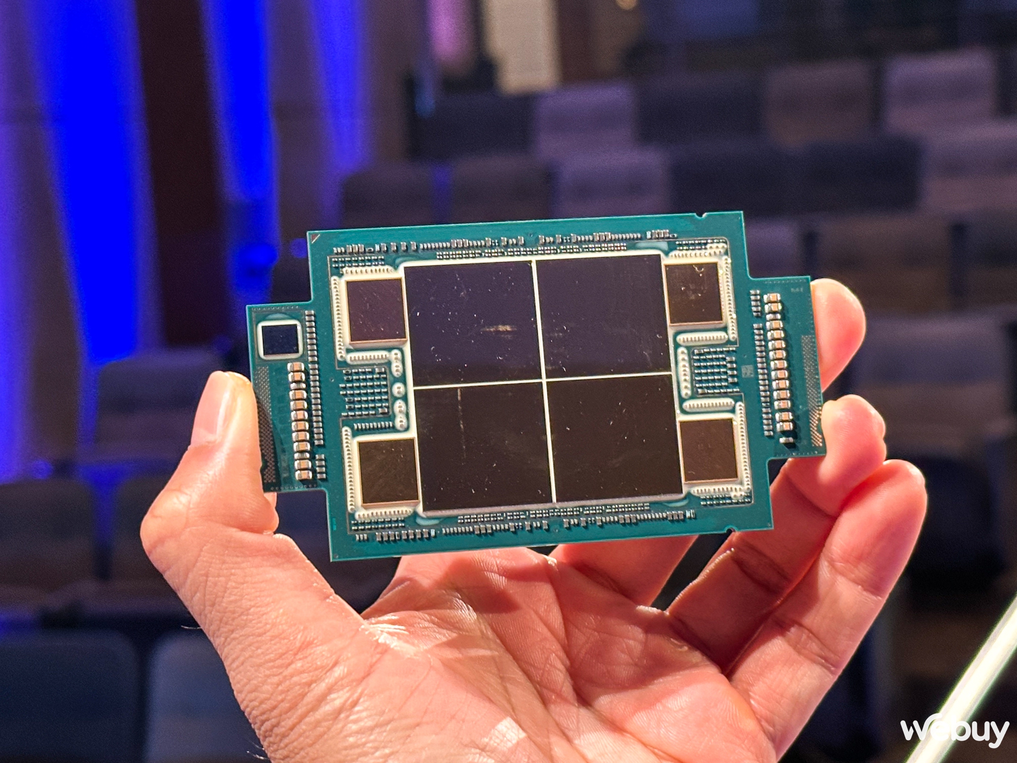Intel ra mắt loạt CPU máy chủ mới, Xeon Scalable thế hệ 4, các mẫu CPU và GPU dòng Xeon Max - Ảnh 8.