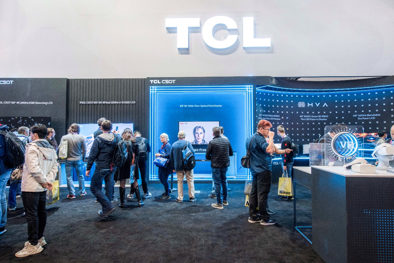 TCL trình làng nhiều dòng TV ấn tượng tại CES 2023 - Ảnh 1.