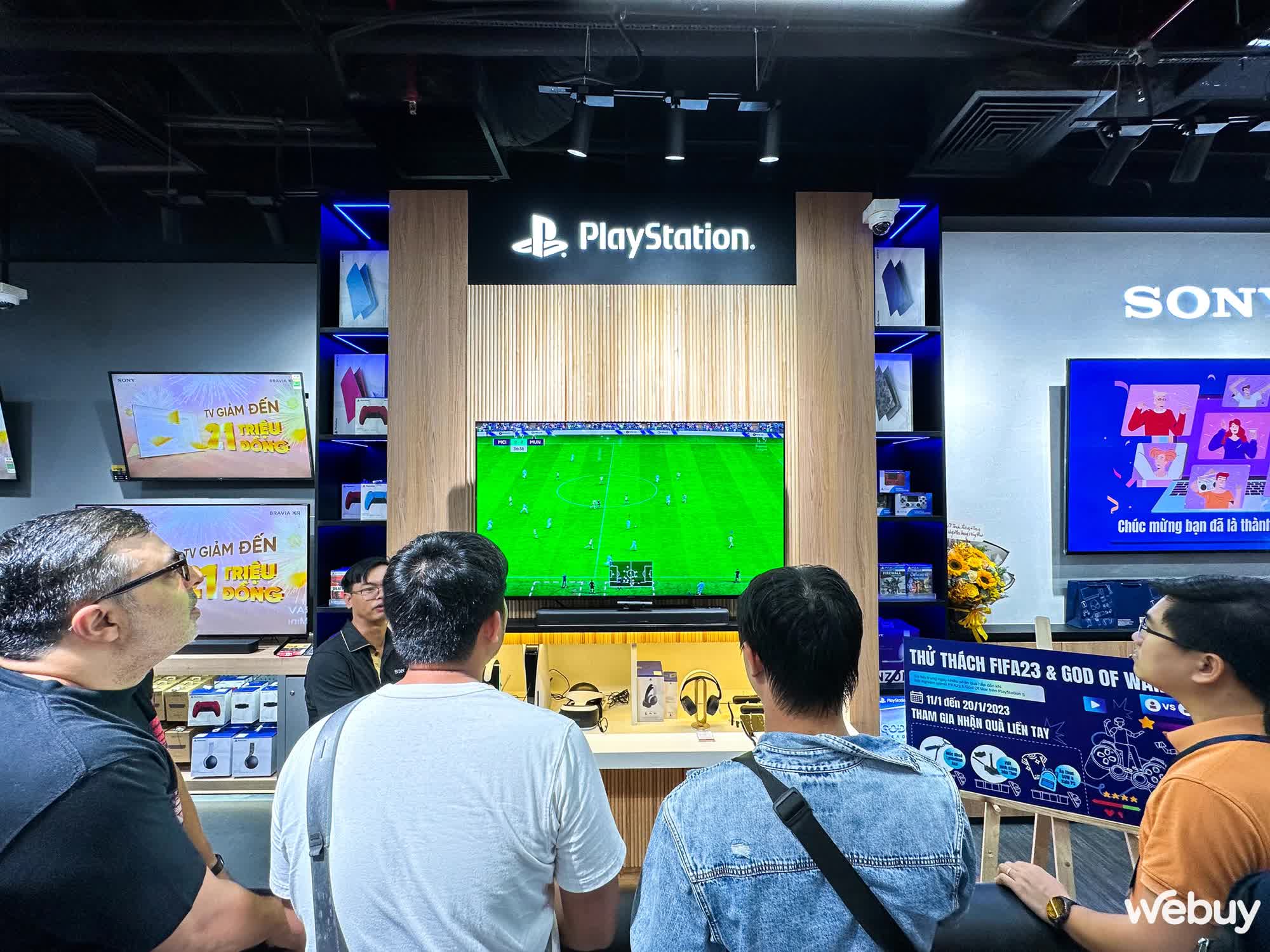 Sony Store đầu tiên khai trương tại Việt Nam, không gian giúp khách hàng thỏa sức trải nghiệm thiết bị mới - Ảnh 7.