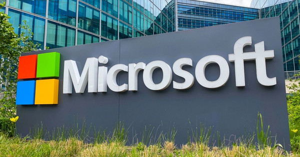 Microsoft rồi cũng phải sa thải thôi: 11.000 nhân viên sắp mất việc - Ảnh 1.