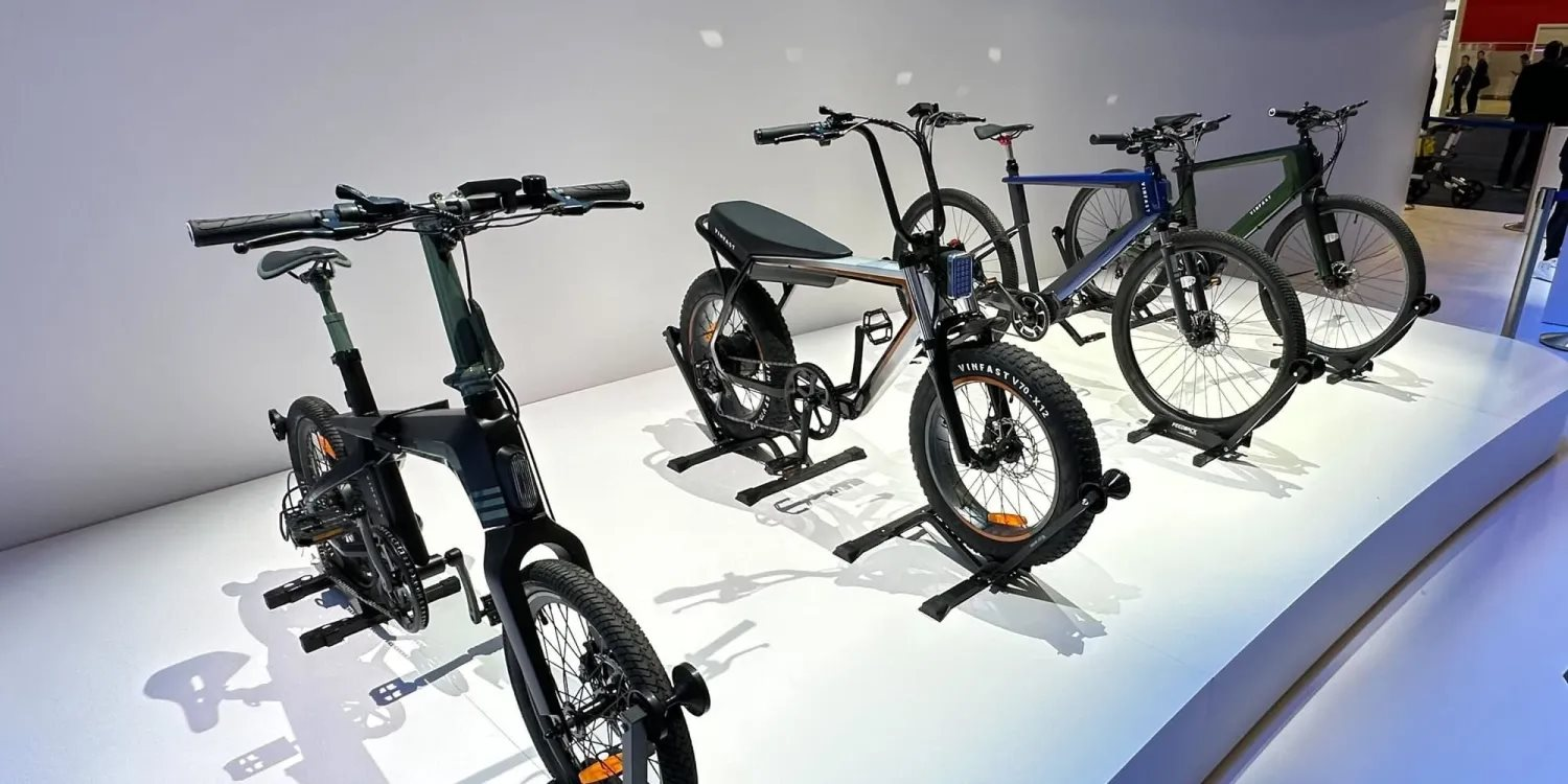 Cận cảnh 4 mẫu xe đạp điện và xe trợ lực của VinFast tại CES 2023 - Ảnh 1.