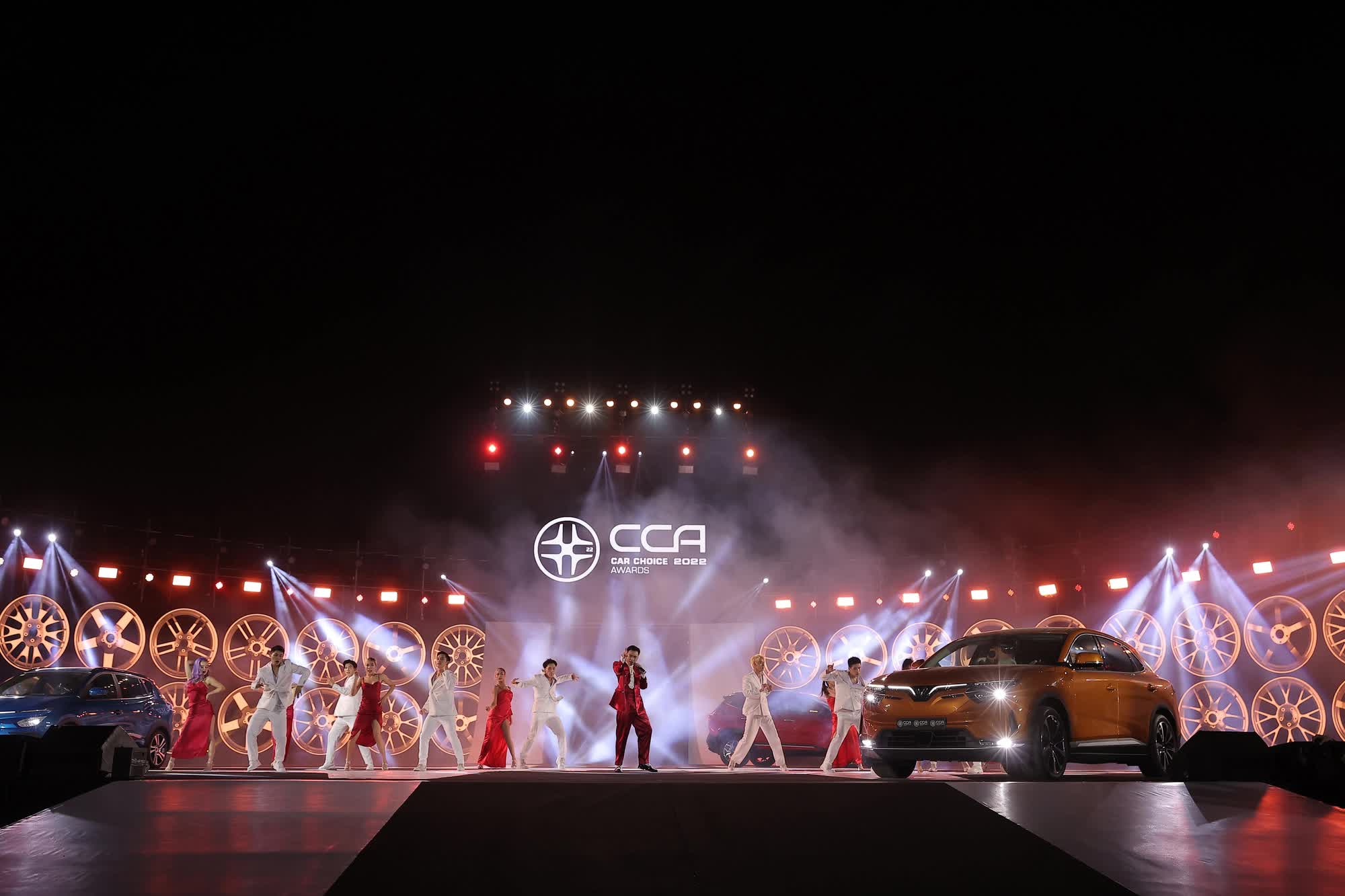 Car Choice Awards 2022: Bữa tiệc sôi động, đầy màu sắc của xe, âm thanh và ánh sáng - Ảnh 6.