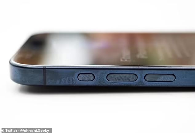 Màu Titan trên iPhone 15 Pro đã biến đổi sau 1 tháng: Tất cả mọi điều Apple lên tiếng xác nhận