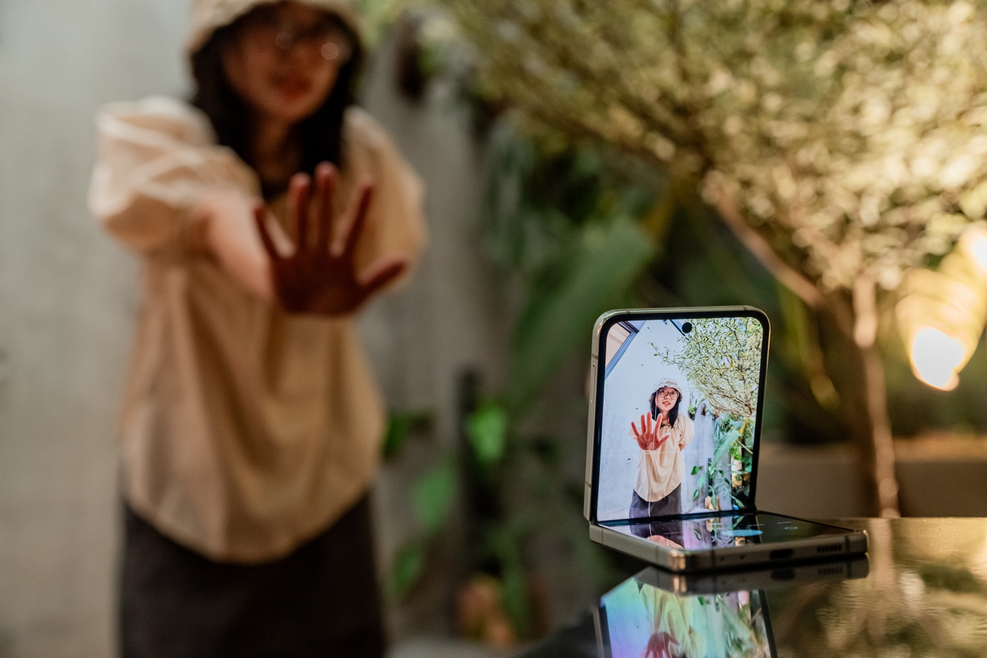 Galaxy Z Flip5 mang tới trải nghiệm thời trang mới cho thế hệ Z “biến hóa không giới hạn” - Ảnh 9.