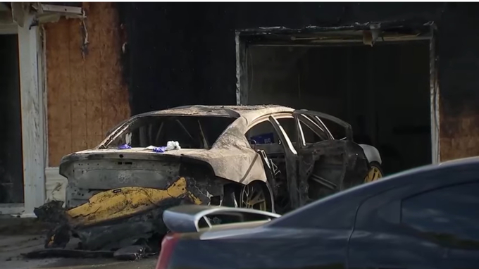Vừa lên xe đã làm 1 việc sai lầm khiến xe nổ tung, cháy lan sang cả nhà - Ảnh 2.